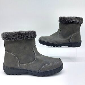 Khombu Womens Boots Sz 7M Gray Memory Foam Water Repellent All-Weather Boot